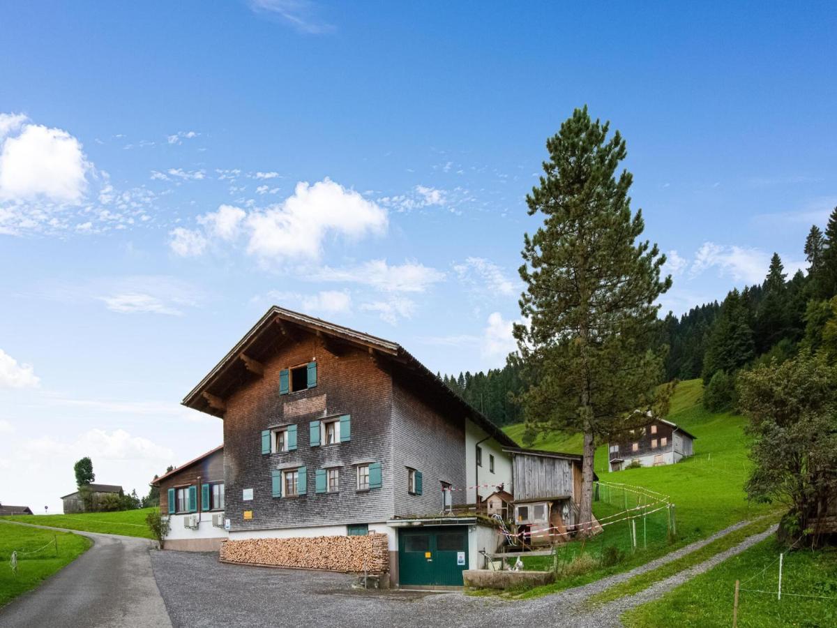 Vintage Holiday Home In Vorarlberg Near Ski Area Schwarzenberg im Bregenzerwald Eksteriør bilde