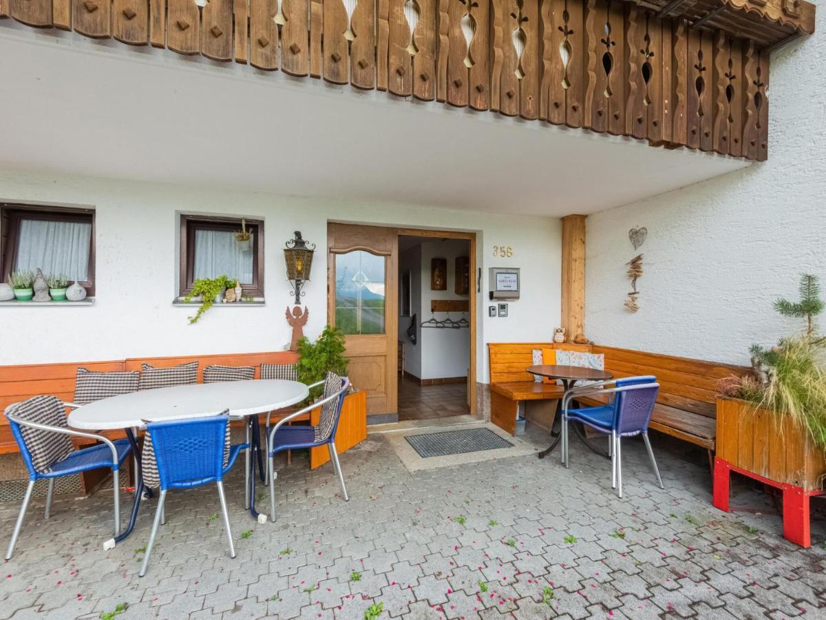 Vintage Holiday Home In Vorarlberg Near Ski Area Schwarzenberg im Bregenzerwald Eksteriør bilde